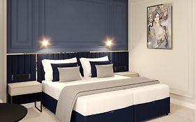 Moris Beach Hotel